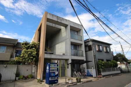 ラ プルミエールサノ外観写真