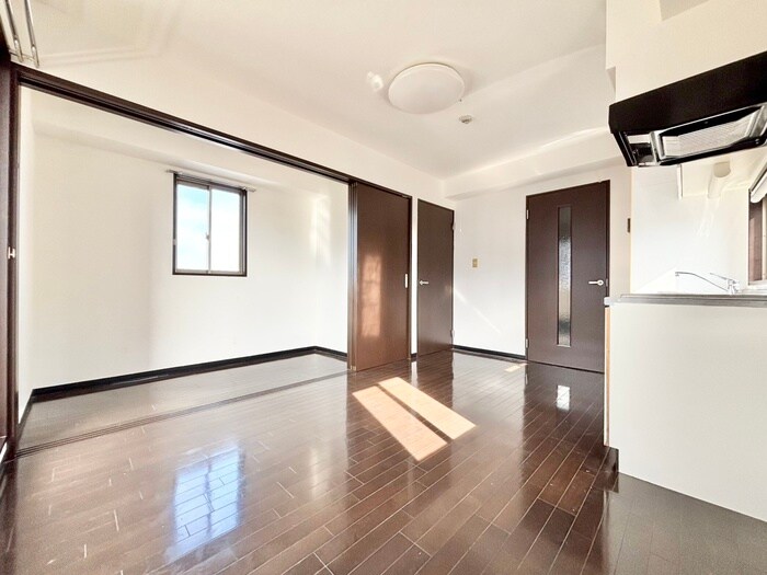 物件内観写真9　(居室)