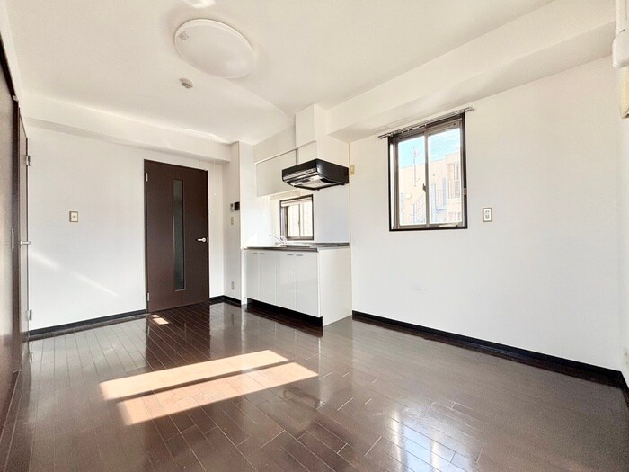 物件内観写真10　(居室)