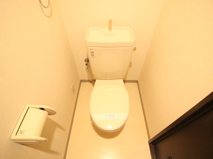 物件内観写真13　(トイレ)