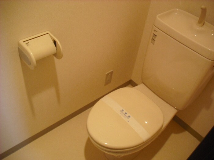 物件内観写真14　(トイレ)