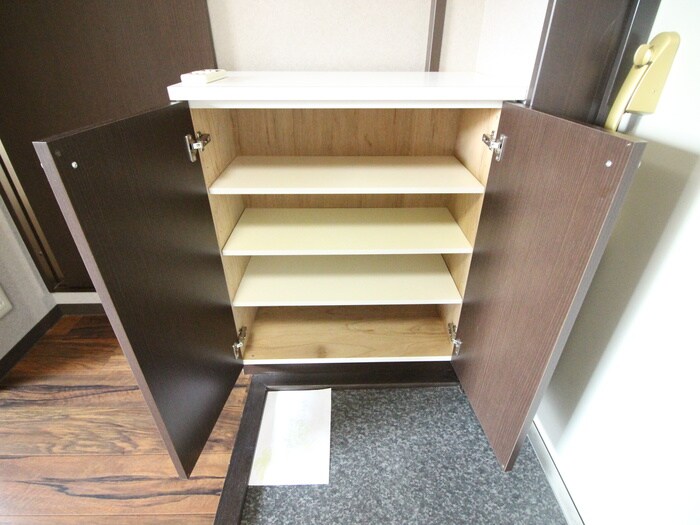 物件内観写真18　(靴箱)