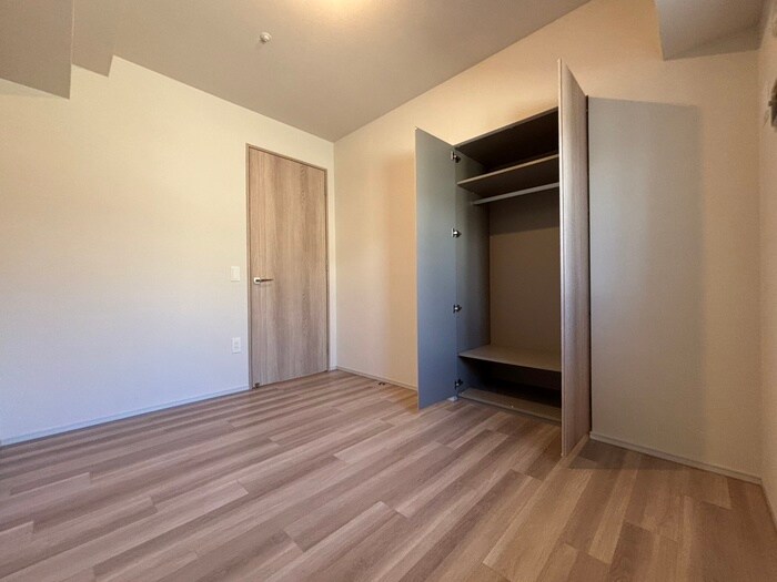 物件内観写真11　(収納)