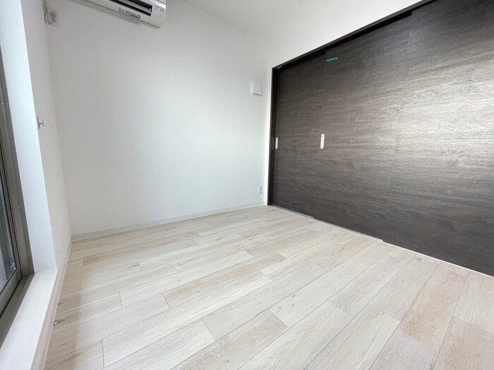 物件内観写真9　(居室)