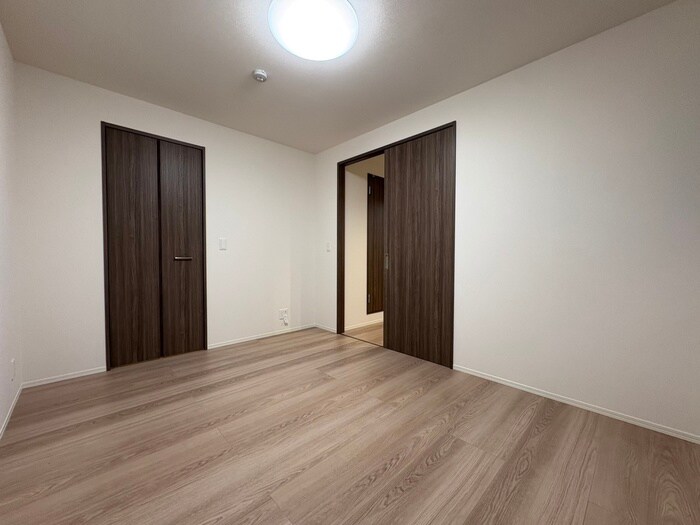 物件内観写真7　(居室)