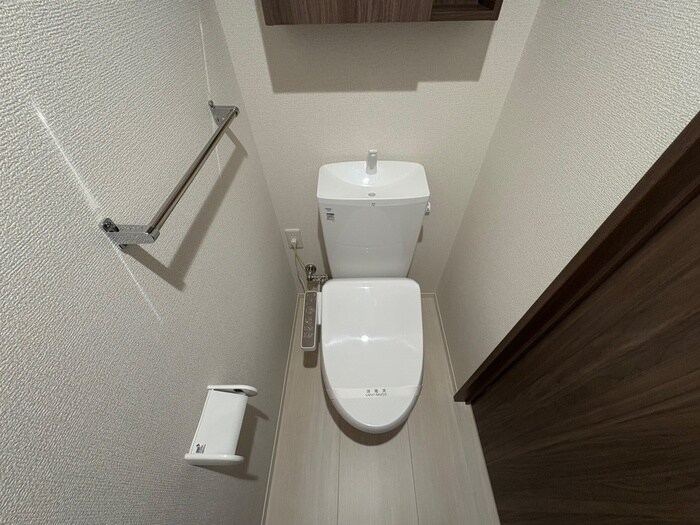 物件内観写真13　(トイレ)