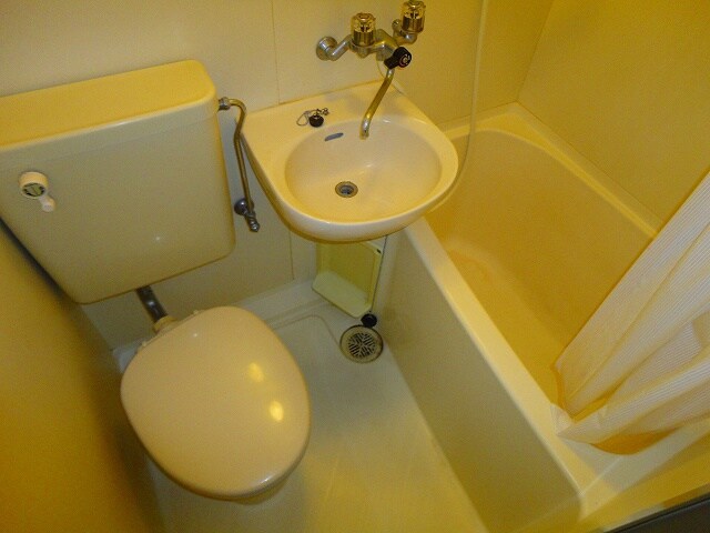 物件内観写真10　(バス／シャワールーム等)