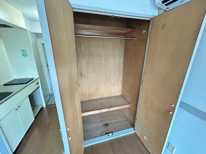 物件内観写真15　(収納)