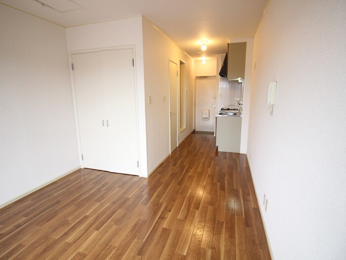 物件内観写真10　(居室)