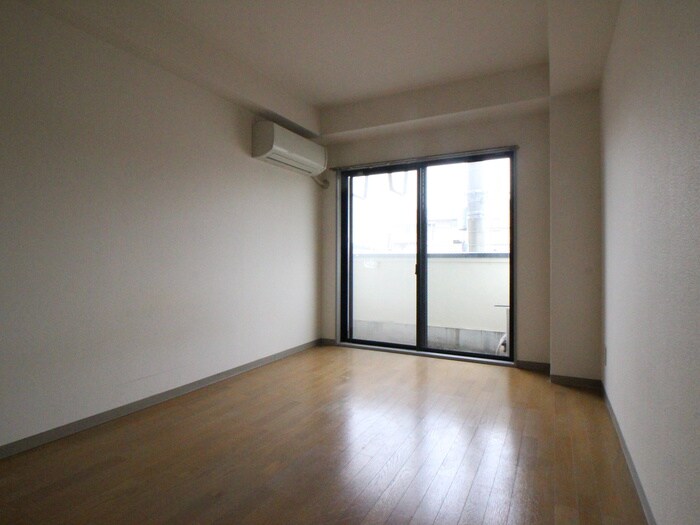 物件内観写真11　(居室)