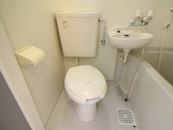 物件内観写真11　(トイレ)