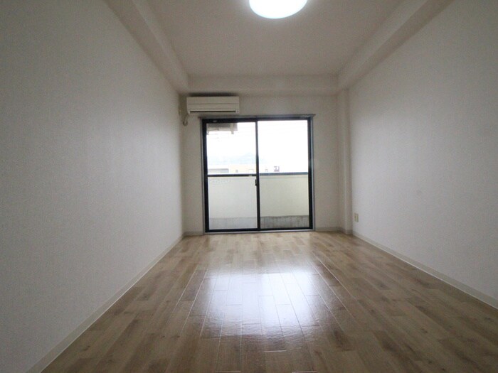 物件内観写真14　(居室)