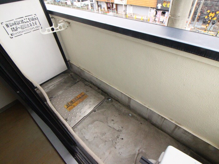 物件内観写真17　(ベランダ・バルコニー)