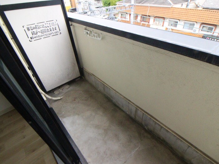 物件内観写真18　(ベランダ・バルコニー)
