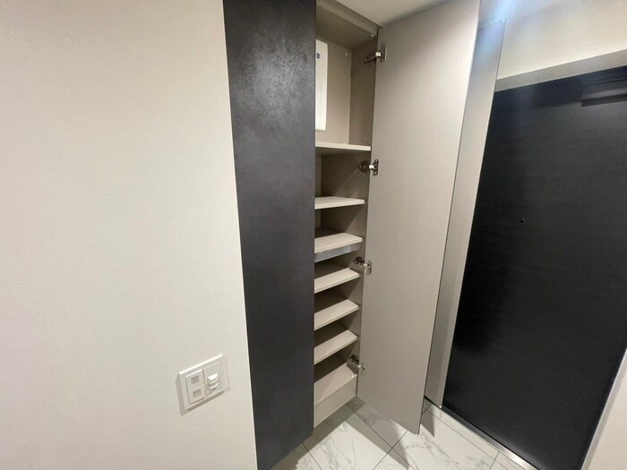 物件内観写真21　(靴箱)