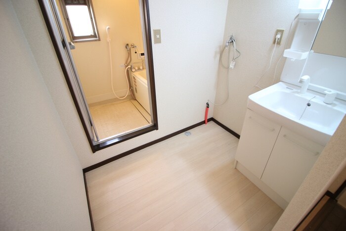 物件内観写真19　(洗面)