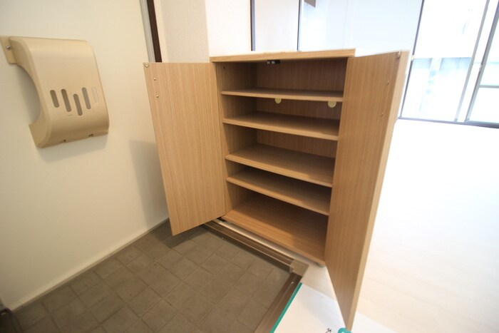 物件内観写真20　(靴箱)