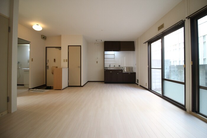 物件内観写真22　(居室)