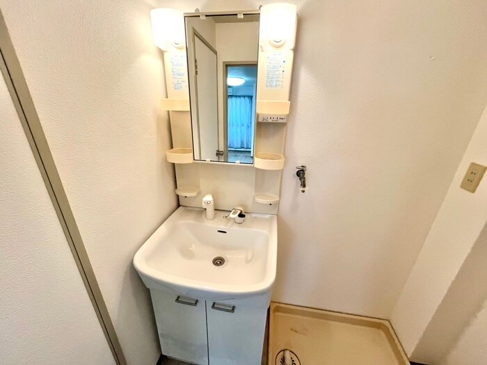 物件内観写真12　(洗面)