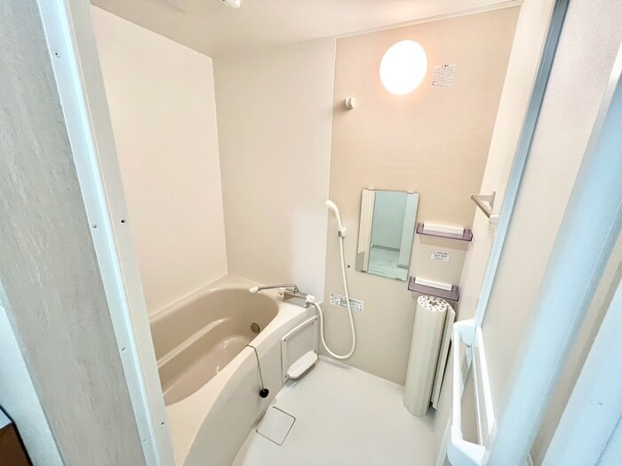 物件内観写真13　(バス／シャワールーム等)