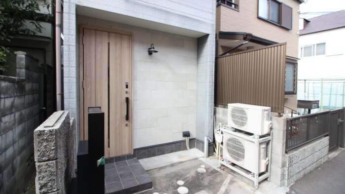 物件外観写真5　(外観写真)