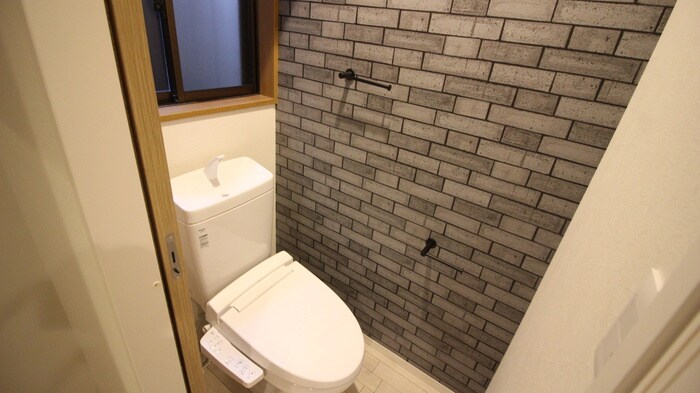 物件内観写真13　(トイレ)