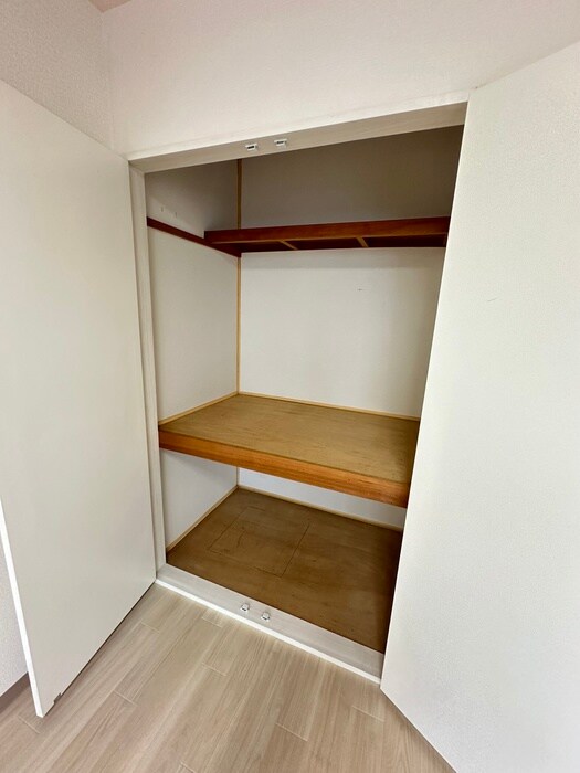 物件内観写真17　(収納)