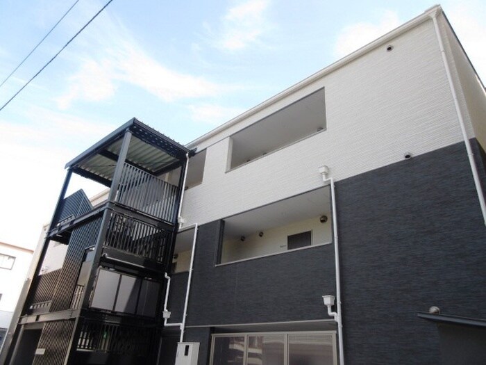 物件外観写真2　(外観写真)