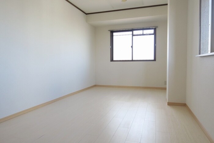 物件内観写真9　(収納)