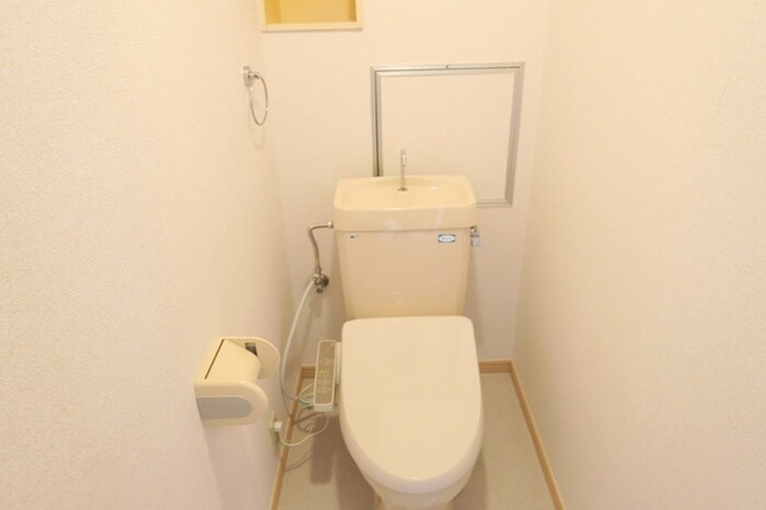 物件内観写真14　(トイレ)