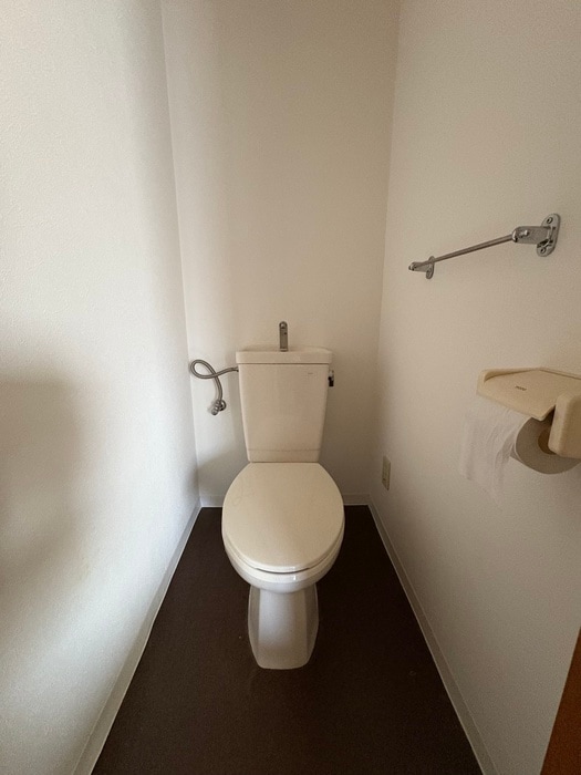 物件内観写真11　(トイレ)