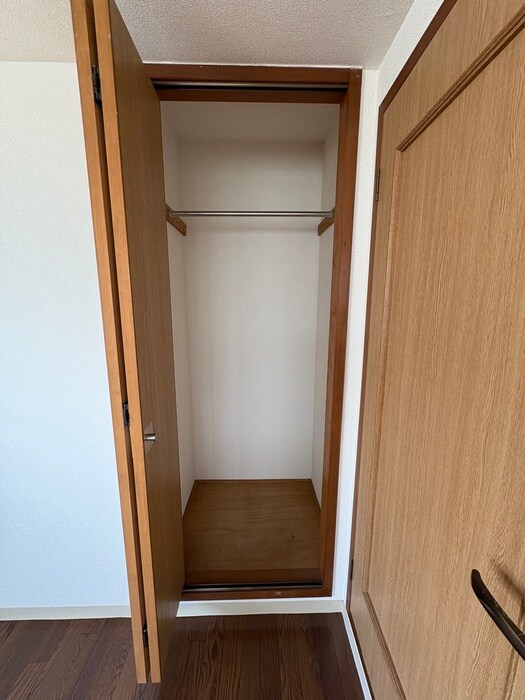 物件内観写真14　(収納)