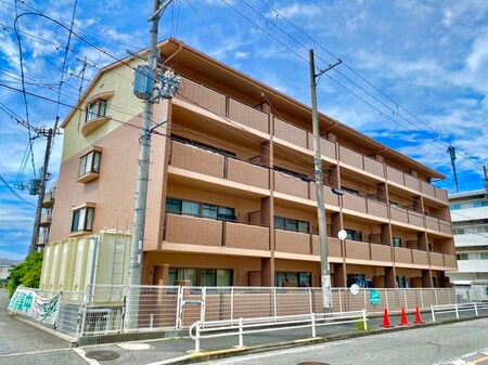 ルミエ－ル・マゴジⅡ外観写真