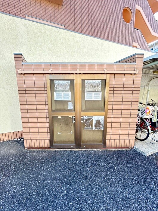 物件外観写真6　(建物設備)