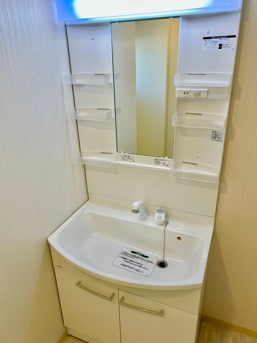 物件内観写真10　(洗面)