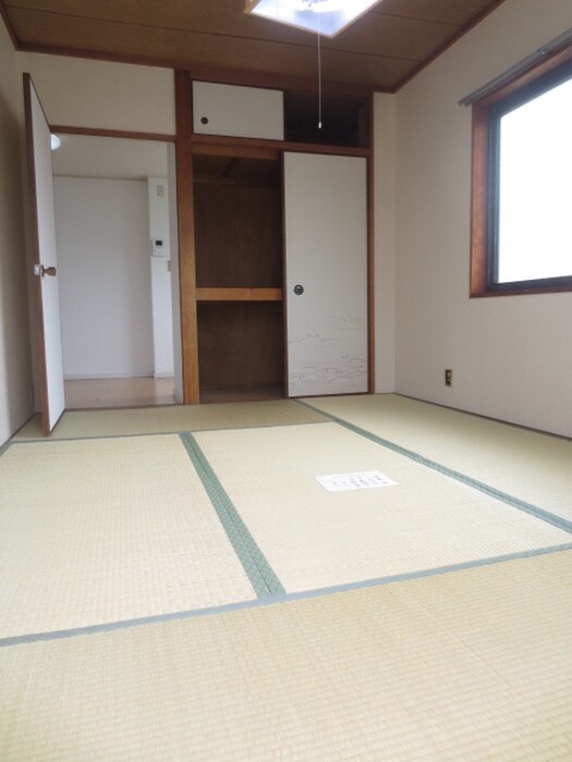 物件内観写真17　(居室)