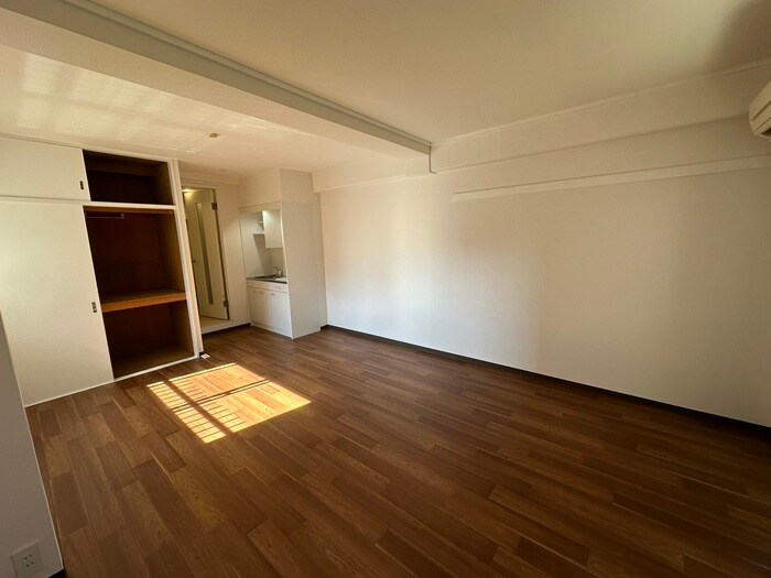 物件内観写真17　(居室)