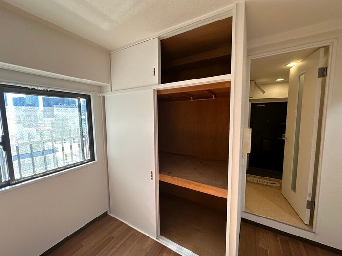 物件内観写真18　(居室)