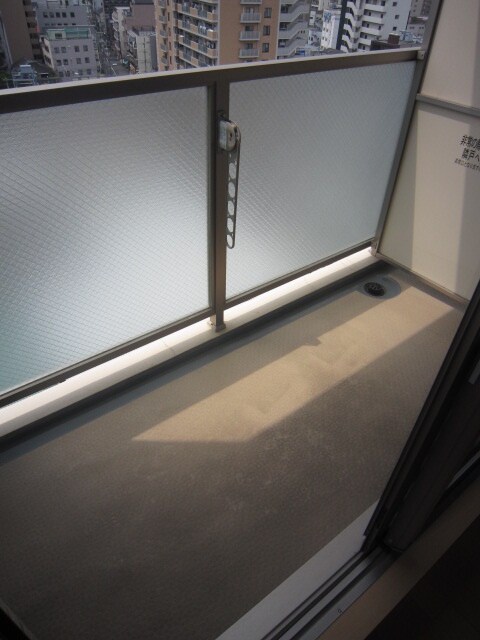 物件内観写真16　(ベランダ・バルコニー)