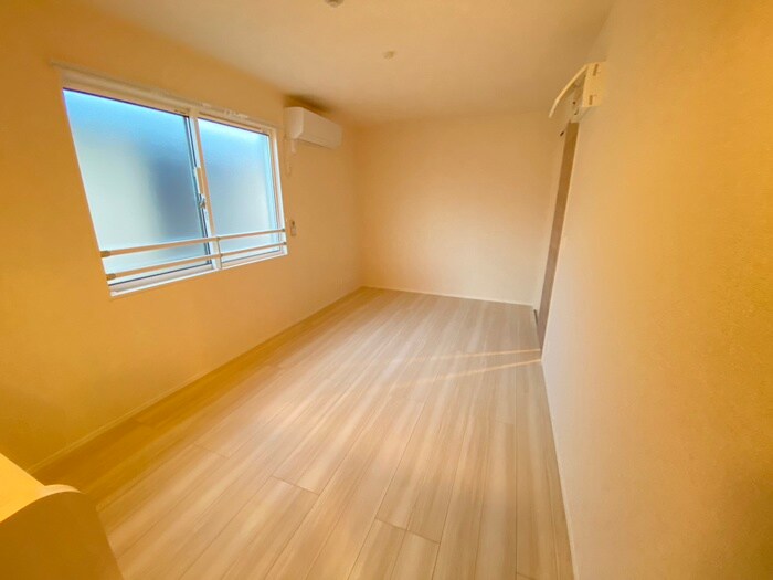 物件内観写真11　(居室)