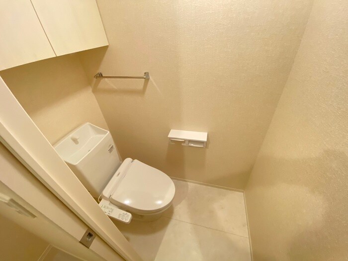 物件内観写真16　(トイレ)