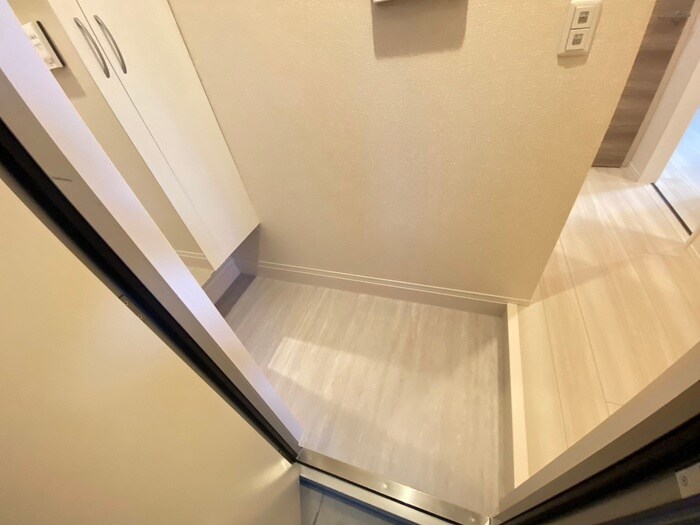 物件内観写真19　(玄関)