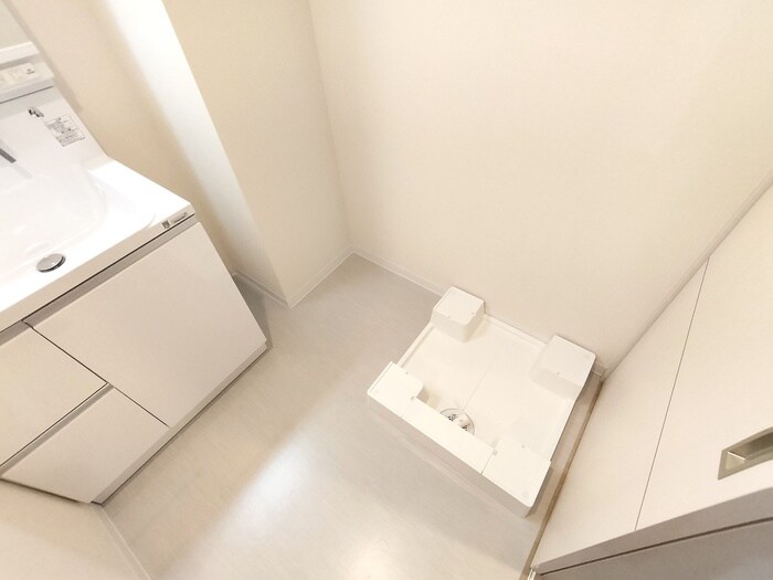 物件内観写真19　(洗濯機置場)