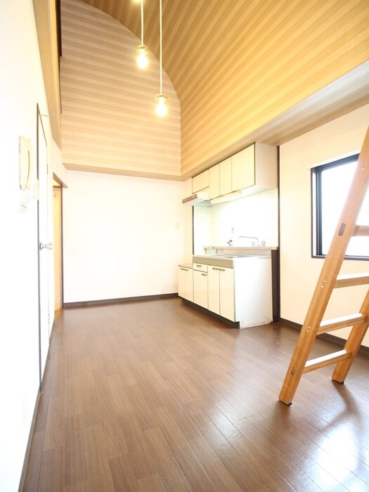 物件内観写真13　(居室)