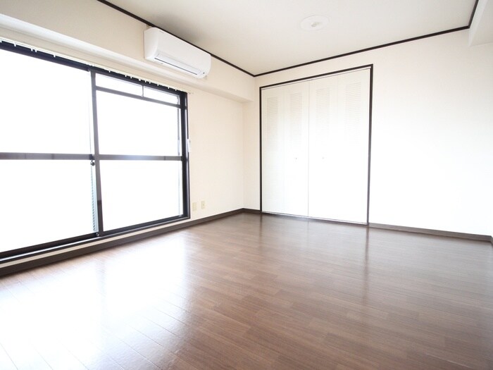 物件内観写真19　(居室)