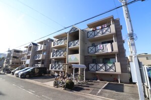 グリ－ン・ラフォ－レ Part１外観写真
