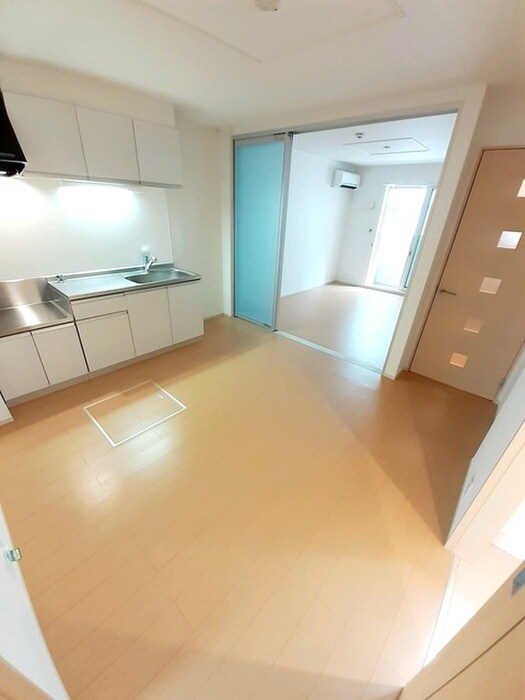 物件内観写真10　(居室)