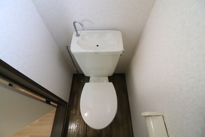 物件内観写真11　(トイレ)