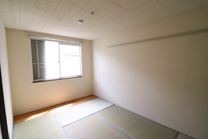 物件内観写真15　(居室)