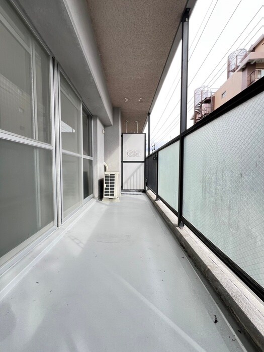 物件内観写真18　(ベランダ・バルコニー)